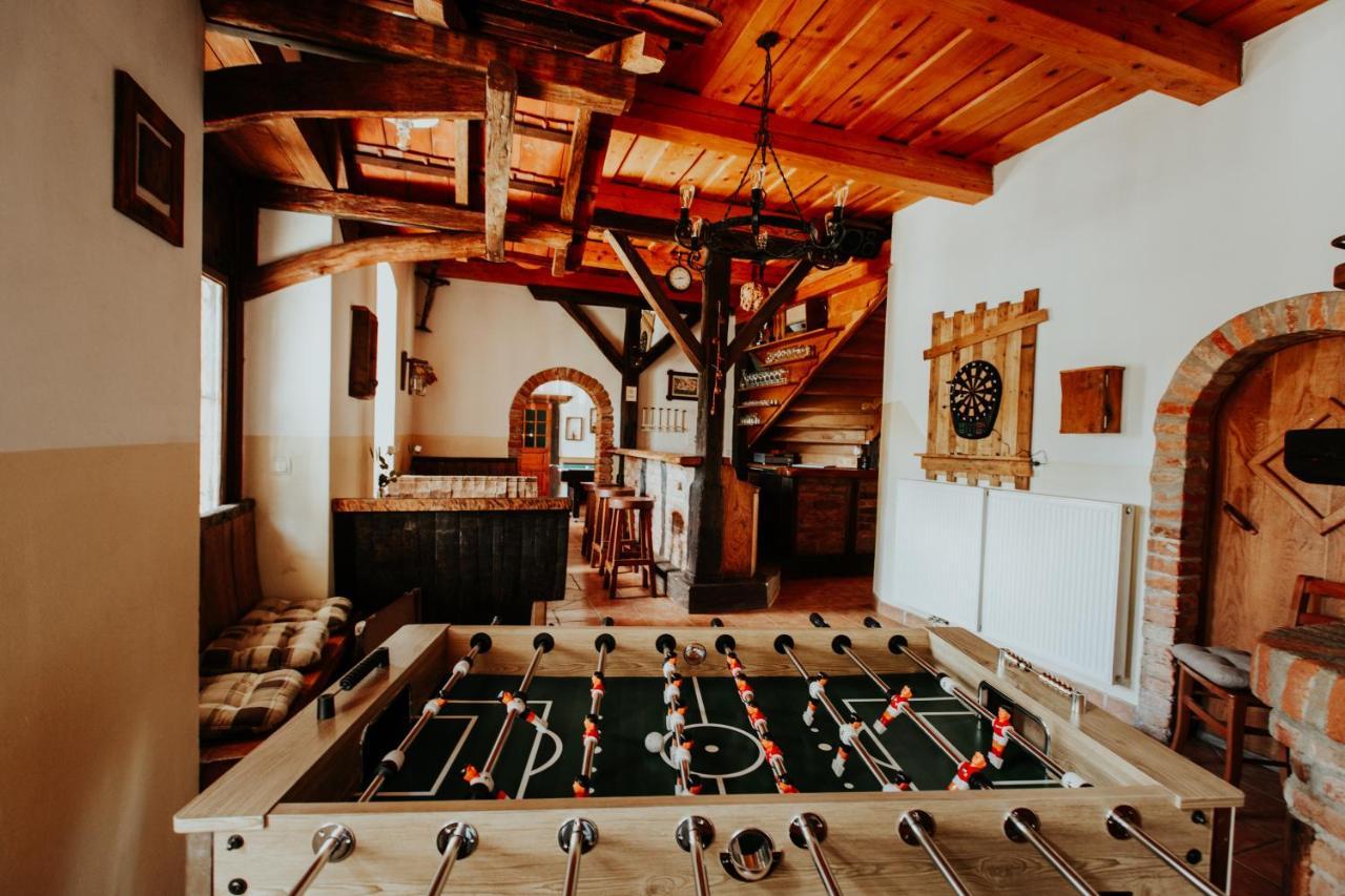 Отель Treehouse Drevesna Hiska Strkovo Gnezdo Ranc Jures Лютомер Экстерьер фото
